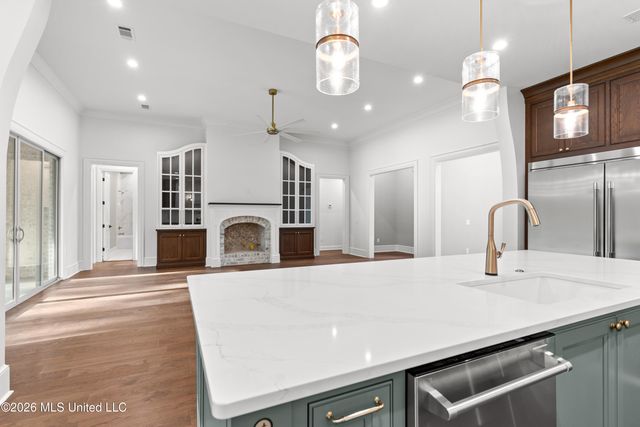 637 Big Valley Loop, Flowood, MS 39232