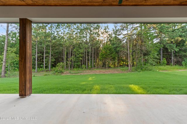 637 Big Valley Loop, Flowood, MS 39232
