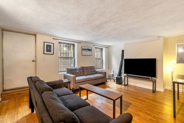 182 West Brookline Street 1, Boston, MA 02118