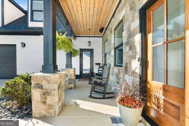 173 Dolly Nixon Road, Senoia, GA 30276