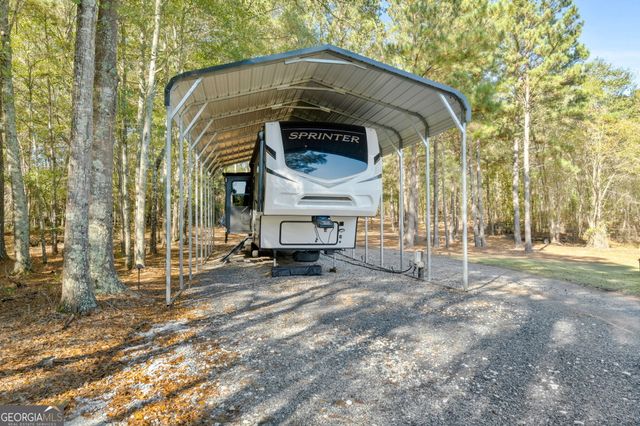 173 Dolly Nixon Road, Senoia, GA 30276