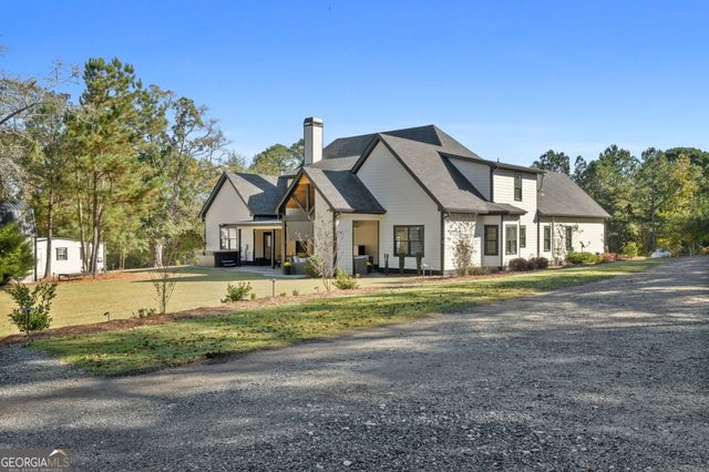 173 Dolly Nixon Road, Senoia, GA 30276