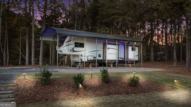 173 Dolly Nixon Road, Senoia, GA 30276