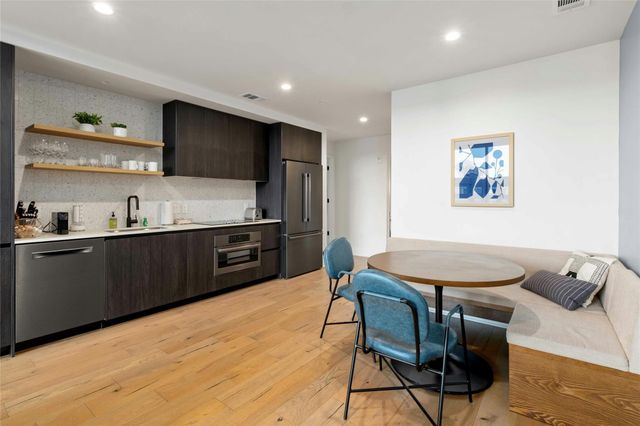 48 East Ave 1301, Austin, TX 78701