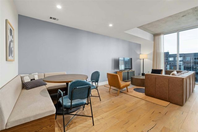 48 East Ave 1301, Austin, TX 78701
