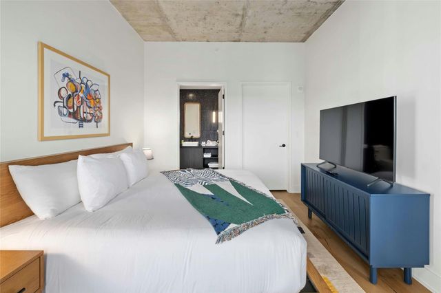 48 East Ave 1301, Austin, TX 78701