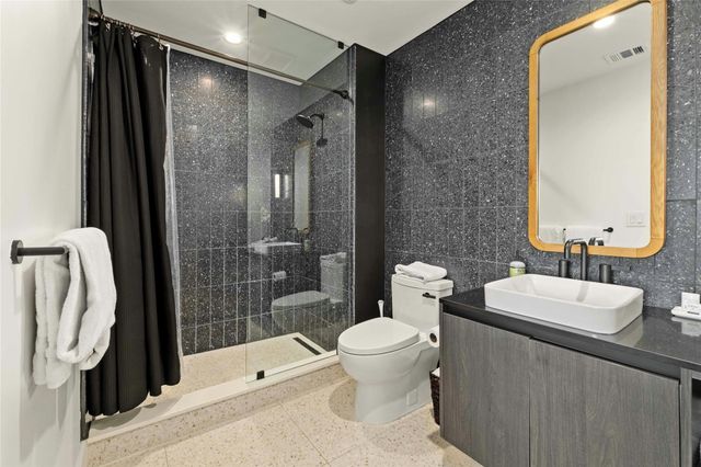 48 East Ave 1301, Austin, TX 78701