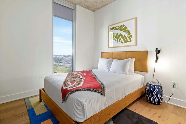 48 East Ave 1301, Austin, TX 78701