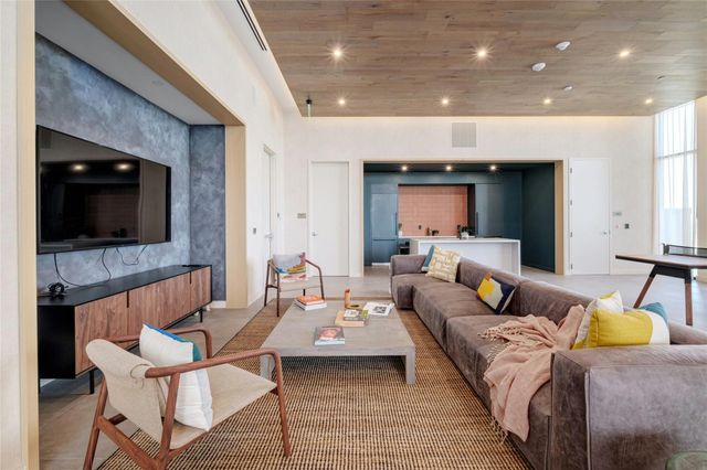 48 East Ave 1301, Austin, TX 78701