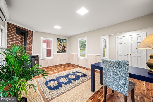 75 BLACK MATT RD, Douglassville, PA 19518