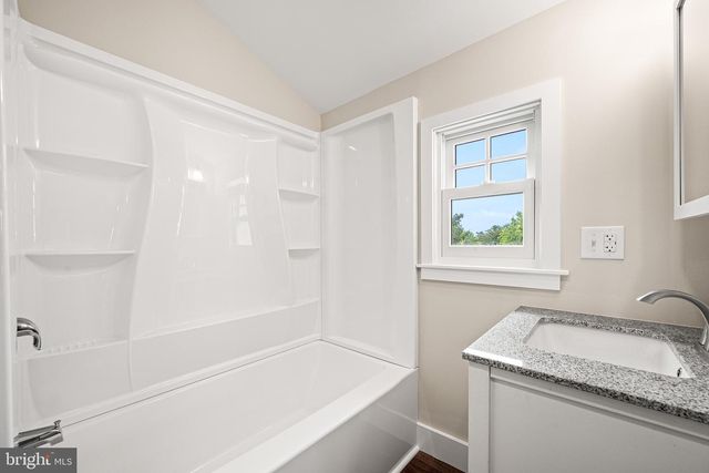 75 BLACK MATT RD, Douglassville, PA 19518