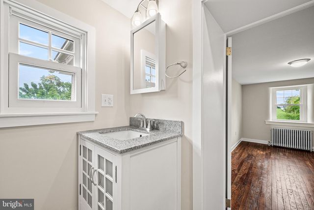 75 BLACK MATT RD, Douglassville, PA 19518