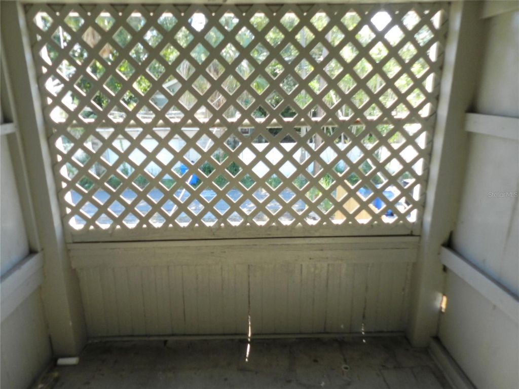 Image 10 of property listing at 434 JOYCE TERRACE N, St Petersburg, FL 33701