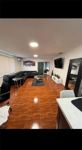 4765 NW 184th Ter 1, Miami Gardens, FL 33055