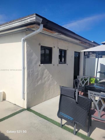 4765 NW 184th Ter 1, Miami Gardens, FL 33055