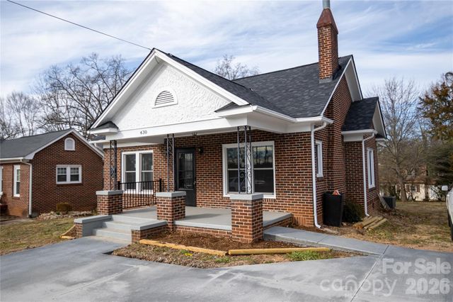 430 N Green Street, Morganton, NC 28655