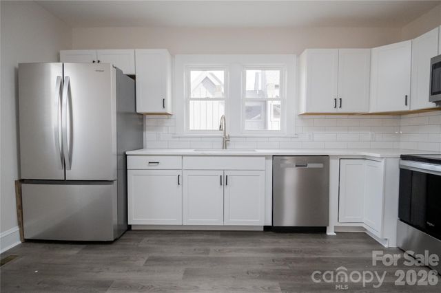 430 N Green Street, Morganton, NC 28655