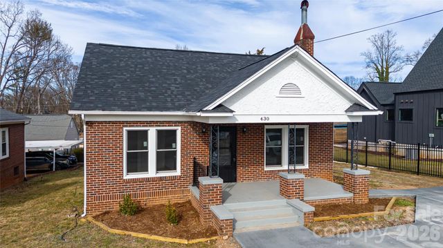 430 N Green Street, Morganton, NC 28655