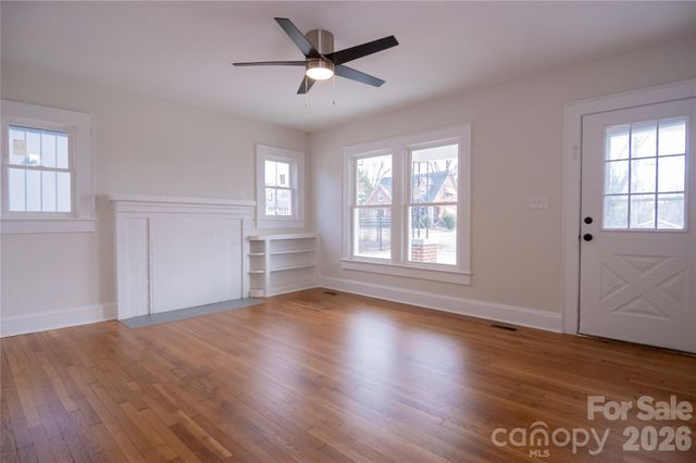 430 N Green Street, Morganton, NC 28655