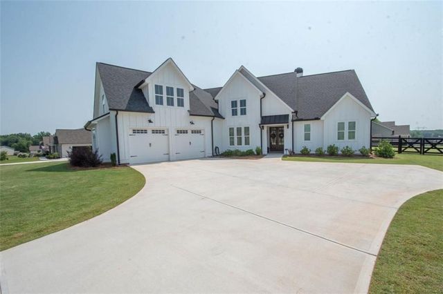 208 Township Drive, Senoia, GA 30276