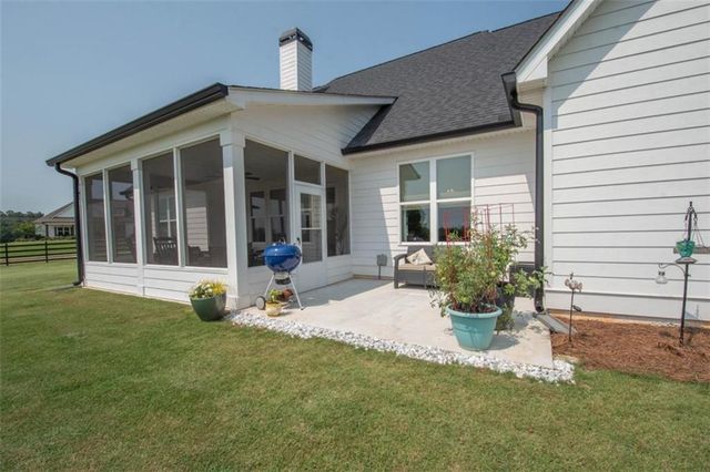 208 Township Drive, Senoia, GA 30276