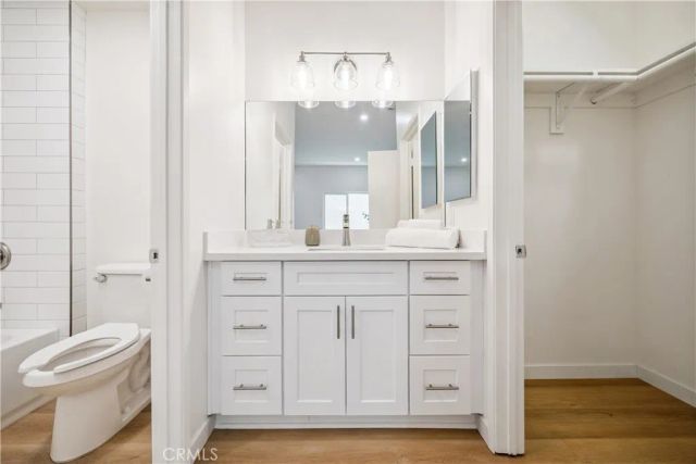 11722 Avon, Los Angeles, CA 90066