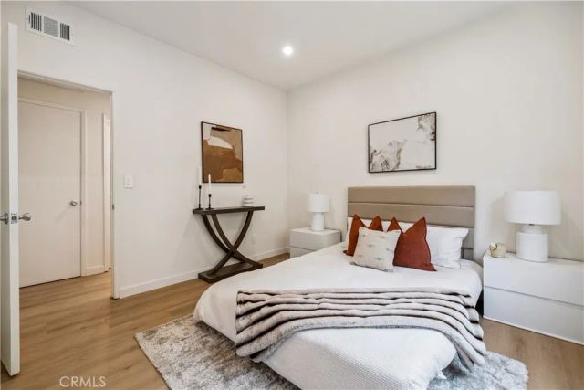 11722 Avon, Los Angeles, CA 90066