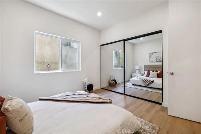 11722 Avon, Los Angeles, CA 90066