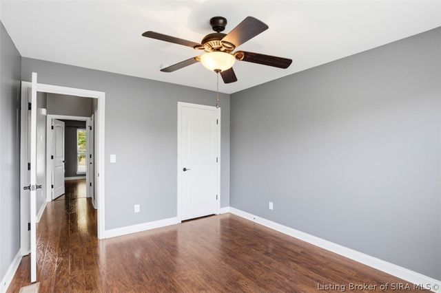 11503 Forest Hill Circle, Sellersburg, IN 47172