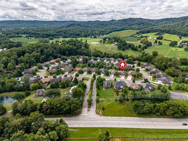 11503 Forest Hill Circle, Sellersburg, IN 47172