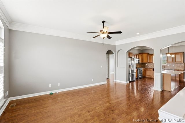 11503 Forest Hill Circle, Sellersburg, IN 47172