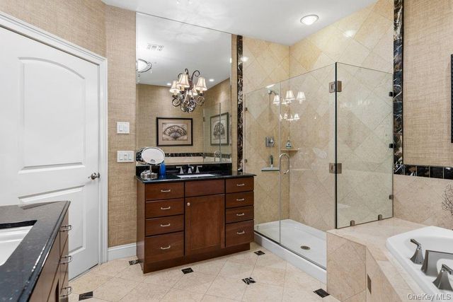 336 Trotting Lane, Westbury, NY 11590