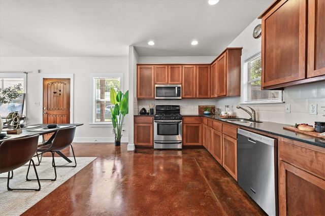 503 Allen ST 503A, Austin, TX 78702
