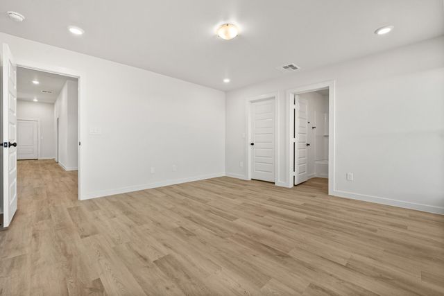 3220 Waverly Avenue, Lubbock, TX 79407