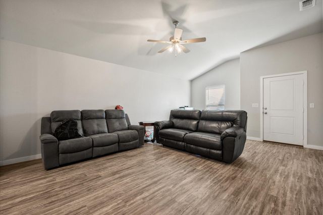 3220 Waverly Avenue, Lubbock, TX 79407