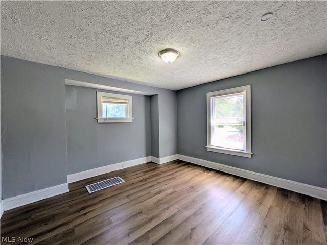 13415 Argus Avenue, Cleveland, OH 44110