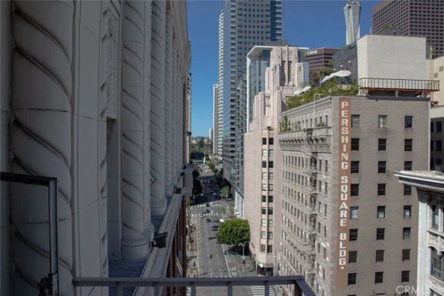 312 W 5th 1022, Los Angeles, CA 90013