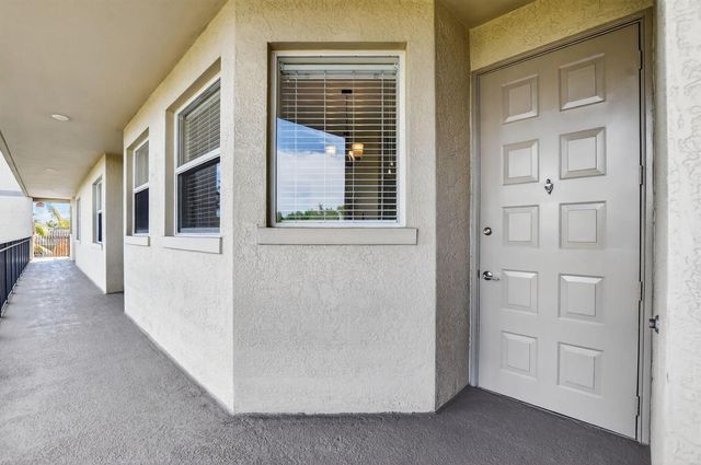 26 Royal Palm Way 403, Boca Raton, FL 33432