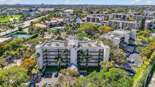 26 Royal Palm Way 403, Boca Raton, FL 33432