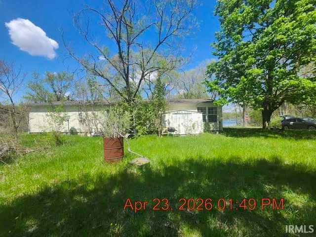 5783 S Monroe Street, Warsaw, IN 46580