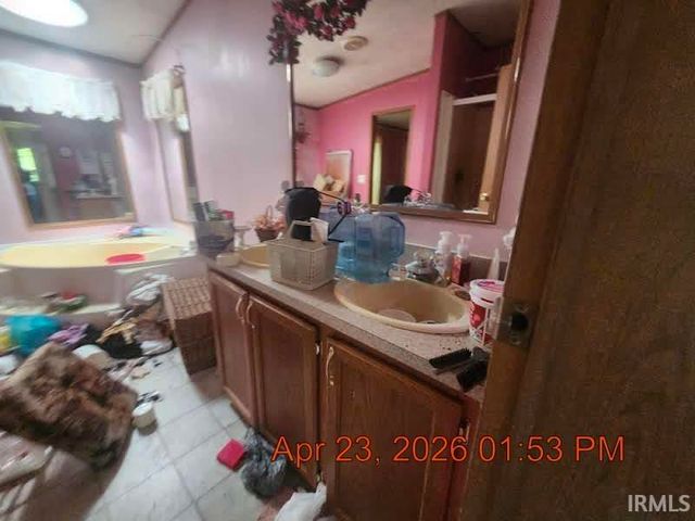 5783 S Monroe Street, Warsaw, IN 46580