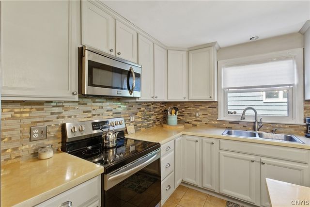 210 Terry Road North, Geddes, NY 13209