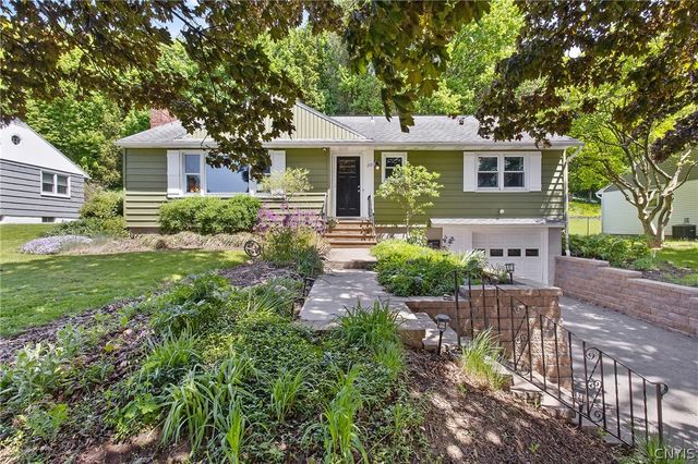 210 Terry Road North, Geddes, NY 13209