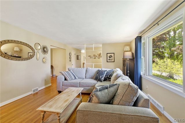 210 Terry Road North, Geddes, NY 13209