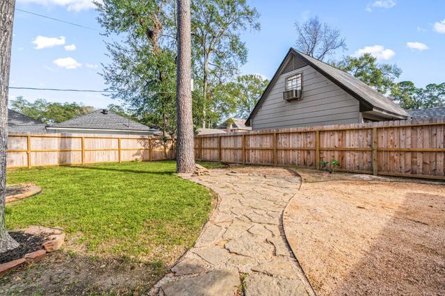 14926 Croftwood Drive, Houston, TX 77068