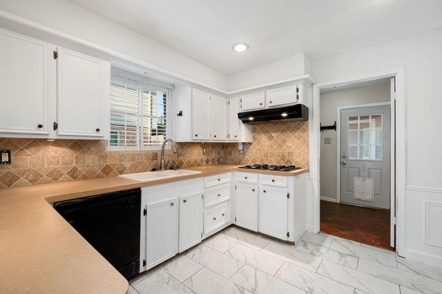 14926 Croftwood Drive, Houston, TX 77068