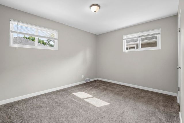 1007 E Walton St, Spokane, WA 99207