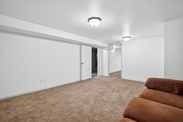 1007 E Walton St, Spokane, WA 99207