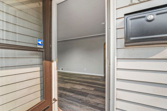 1007 E Walton St, Spokane, WA 99207