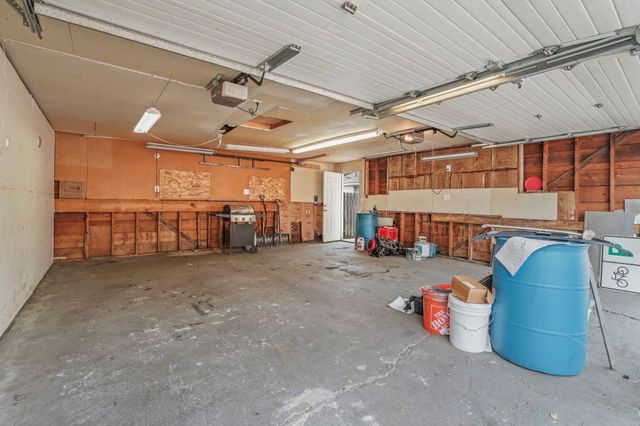 1007 E Walton St, Spokane, WA 99207